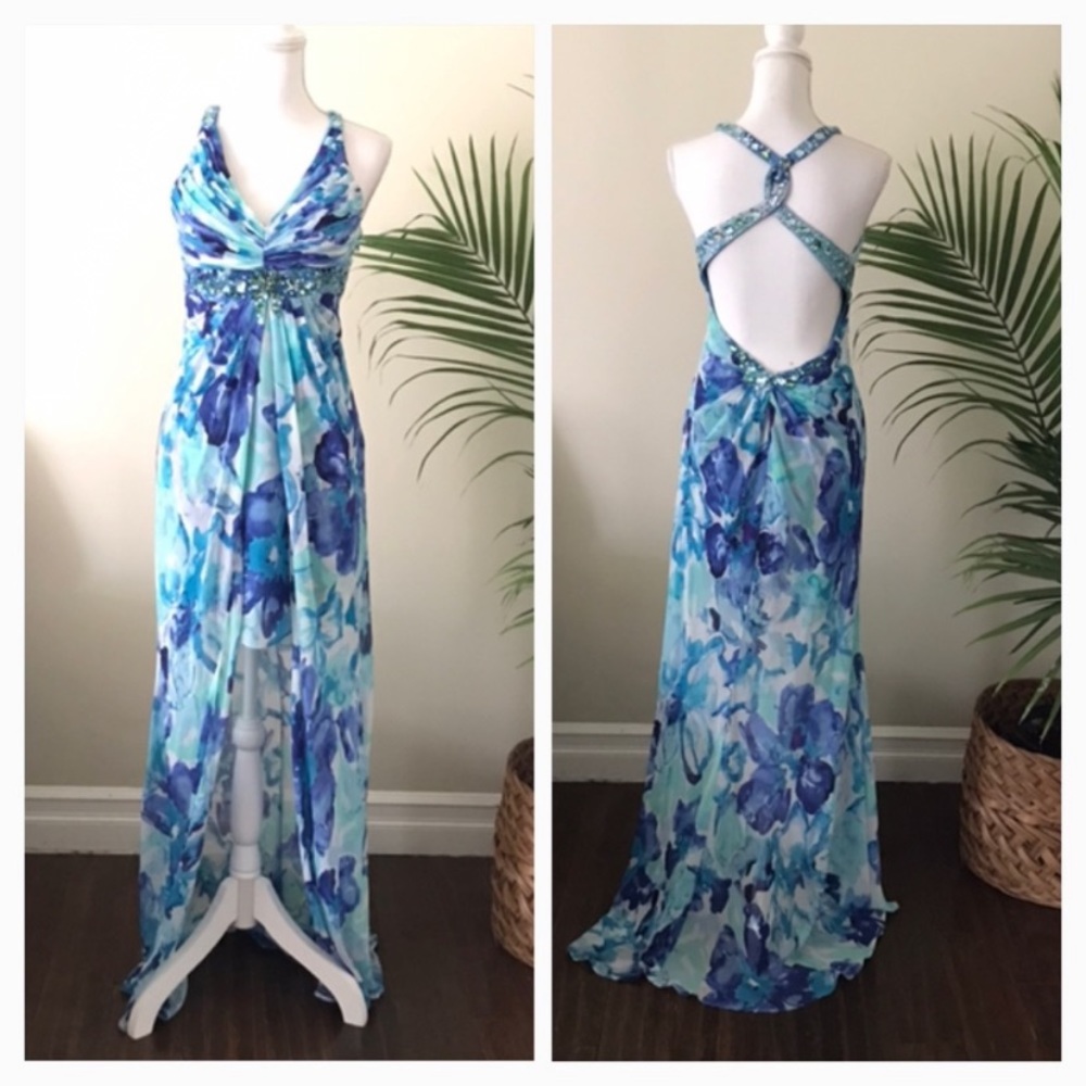 Hailey Adrianna papell open back maxi dress Sz 6